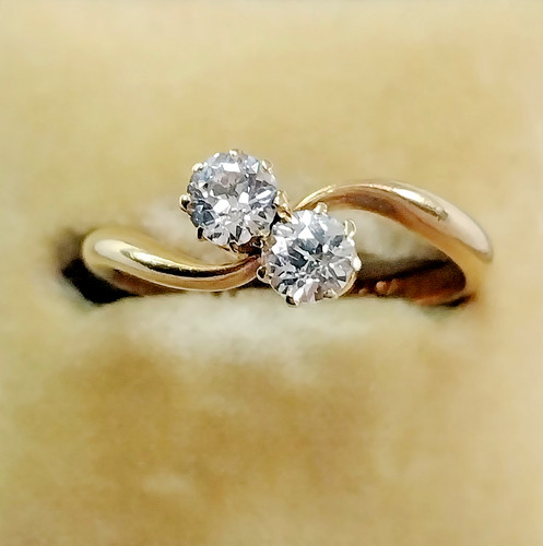 18kt gold toi - toi, moi
