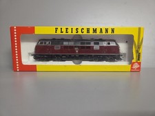Fleischmann H0 4235 BR 221 - V