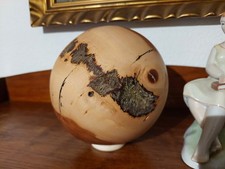 Wunderbare gedrechselte große