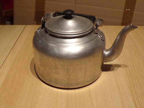 Alter wasserkocher aluminium - wasserkocher,