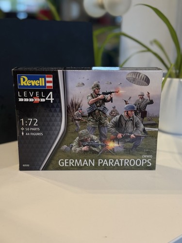 Revell 02532 german paratroops - 02532,
