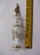 Alter handgefertigter Parfum Flakon mit Stöpsel