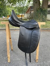 Schwarzer dressursattel - schwarzer,