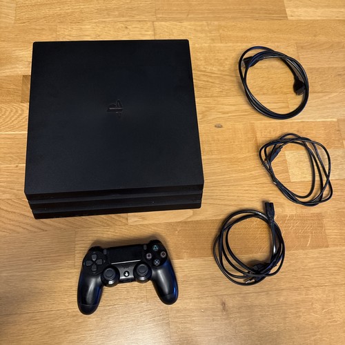 Playstation pro 1 - tb,,