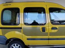 Renault Kangoo 1 Schiebetür hinten rechts gelb OV396 mit Ausstellscheibe BJ1998