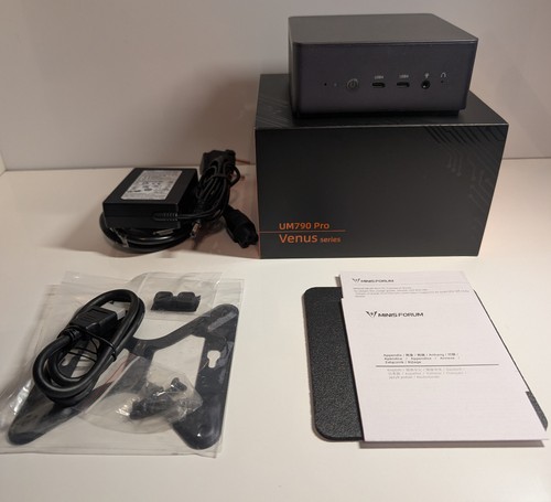 Minisforum um790 pro - um790, mini