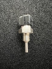 1 Stück/pcs - KTY19-6M (KTY19M) INFINEON  - Temperatursensor 2000Ohm