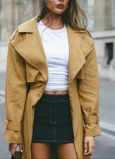 Elegant Trenchcoat Mantel