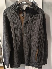 Charles Robertson Strickjacke