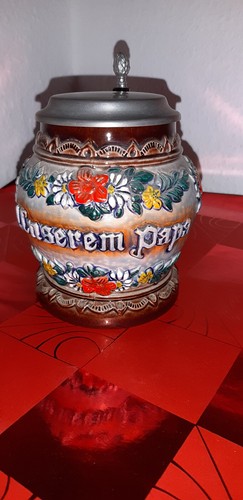 Bierkrug mit zinndeckel - bierkrug,