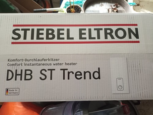 Originalverpackter nagelneuer - originalverpackter,