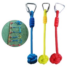 Swing Monkey Fists hält