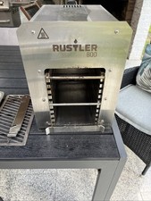 Rustler 800 Grad Gasgrill  – Edelstahl Steakgrill für Profis