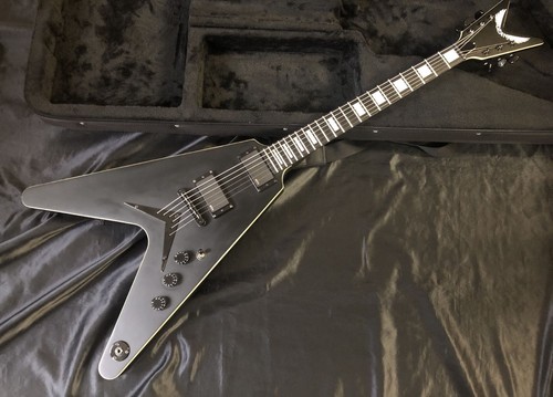 Dean stealth black satin emg - v,