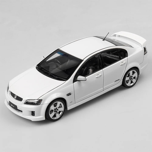 Authentic collectibles - 1:18,