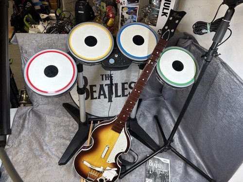 Nintendo wii beatles rock - nintendo,