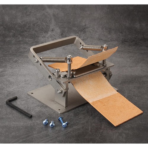 Manueller lederschneider - manueller,