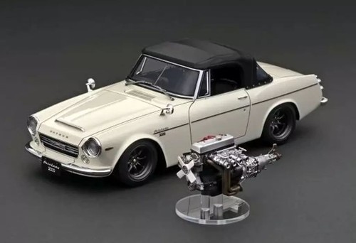 Ignition model datsun - 1/18,
