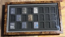 Zippo Sammlung mit Vitrine 