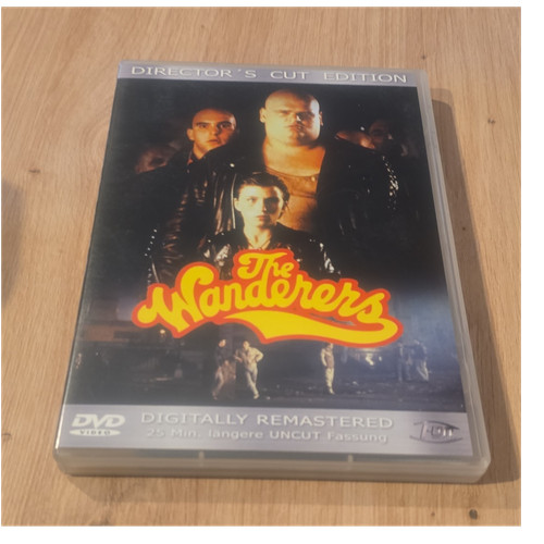 Planet media the wanderers - planet,