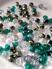 Mix: 125 Glasschliffperlen