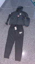 Nike Anzug in Grau