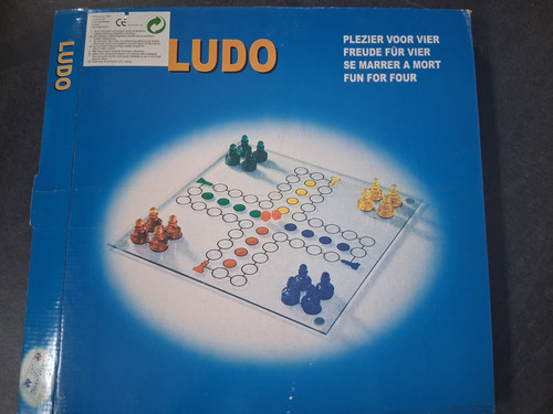 Ludo brettspiel mensch - brettspiel, "mensch