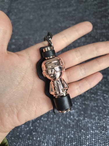 Rar karl lagerfeld - lagerfeld, "ikonik"
