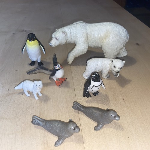 Schleich und bullyland - und,