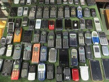 Lot alte Handys Sammlung 79 Stück defekt Recycling Ersatzteile