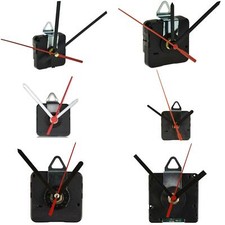 Quarz Uhrwerk aus Kunststoff