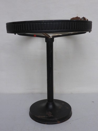 Fuß von alte tischlampe - fuß,