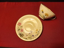 K &A Krautheim Selb Bavaria Wiesengrund Bergeshöhn Tasse mit Untertasse Scene  M