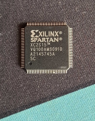 Xc2s15 5vq100c xilinx - , ||