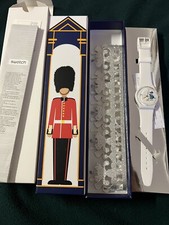 Swatch How Majestic Queen