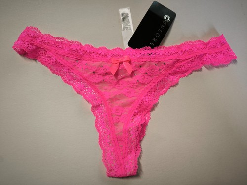 Sexy censored spitzen string - censored,