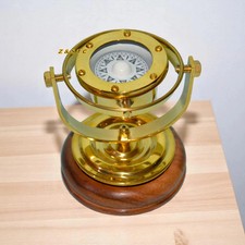Antiker nautischer Gimbal