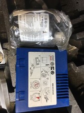 VW Audi Seat Skoda 8D0012615B Luftpumpe Kompressor Set TMS Reifendichtmittel