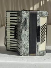 Piano accordions used - ++, music