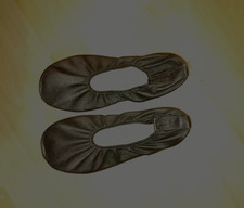 Gymnastikschuhe 39