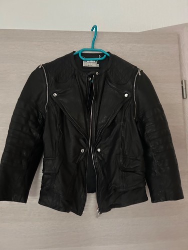 Schwarze damen lederjacke - schwarze, damen-lederjacke