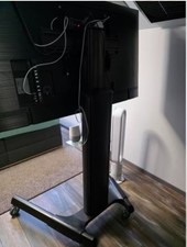 CHIEF Rollgestell 42 Zoll bis 85 Zoll