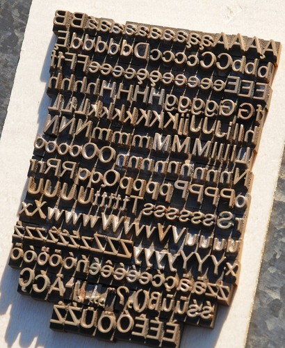 Prägeschrift grotesk - 6,