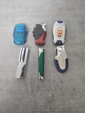 Konvolut 6 moderne Feuerzeuge