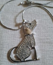 Hund Anhänger mit Kette Damen lange Halskette Collier Silber 