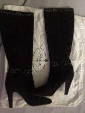 Prada Wildleder Stiefel Größe 40 Braun