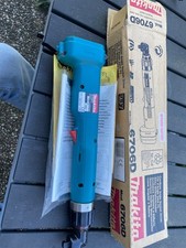 Makita Winkelschrauber 6706 D 
