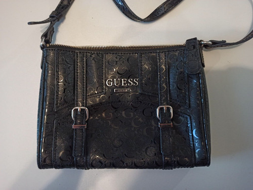 Tolle kleine tasche von guess - tolle,