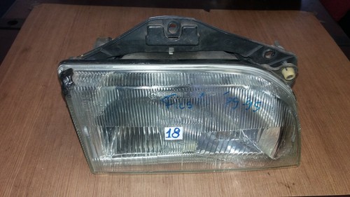 Scheinwerfer mit stellmotor - scheinwerfer,