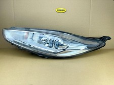 Ford Fiesta JA8 Scheinwerfer